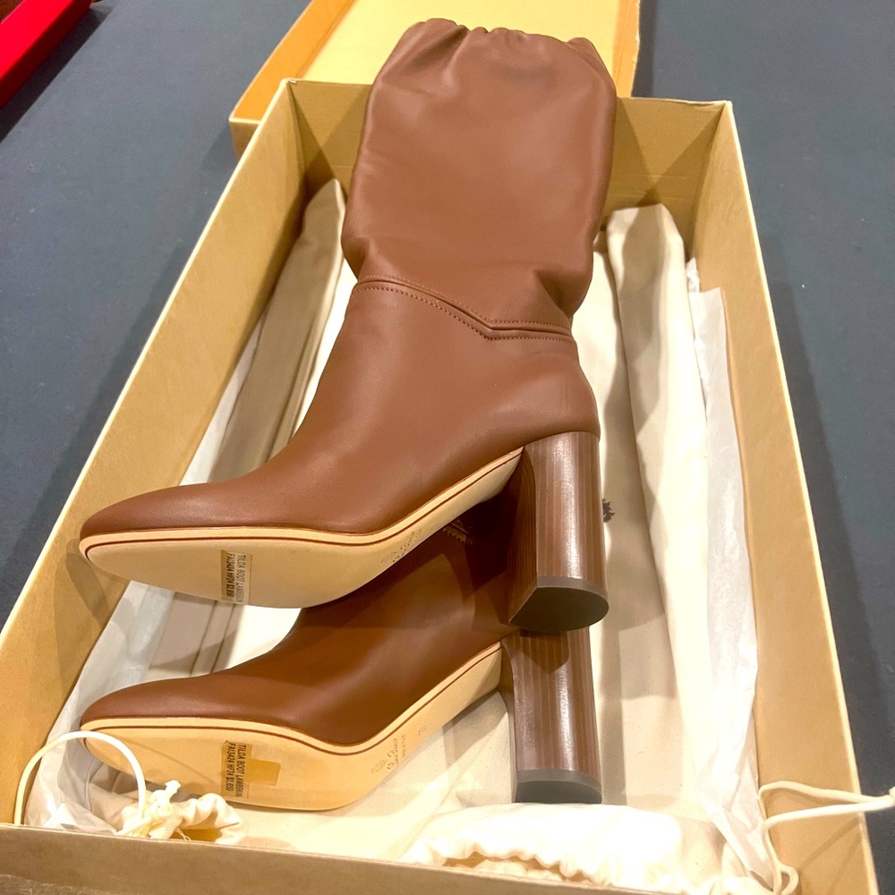 Loro Piana Ladies Tilda Boots